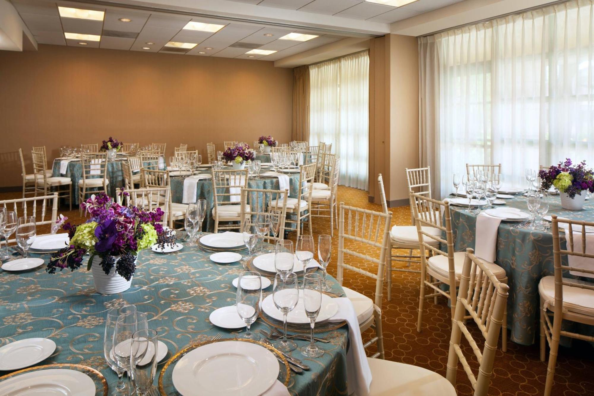 Sheraton San Jose Милпитас Экстерьер фото