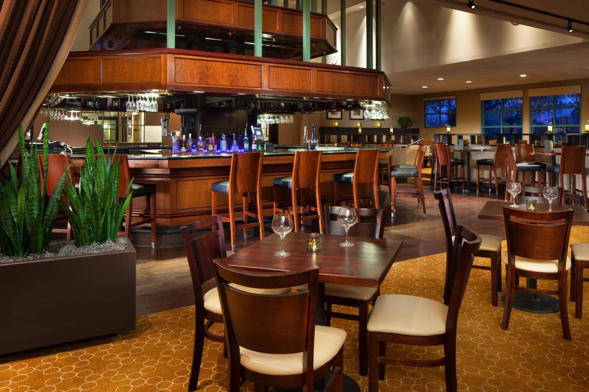 Sheraton San Jose Милпитас Экстерьер фото